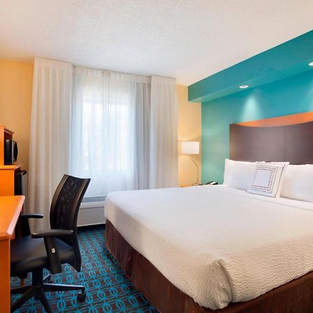 Fairfield Inn & Suites Fort Worth University Drive Εξωτερικό φωτογραφία