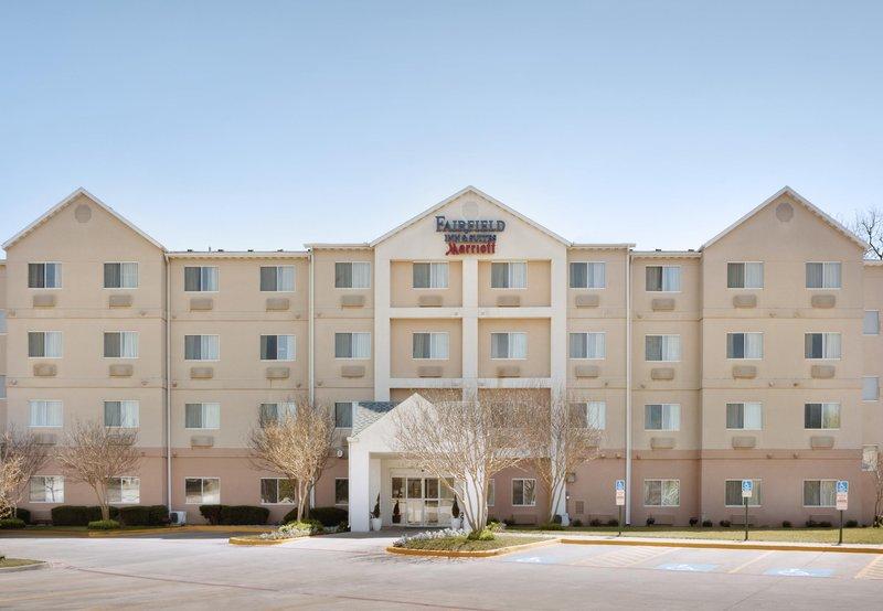 Fairfield Inn & Suites Fort Worth University Drive Εξωτερικό φωτογραφία
