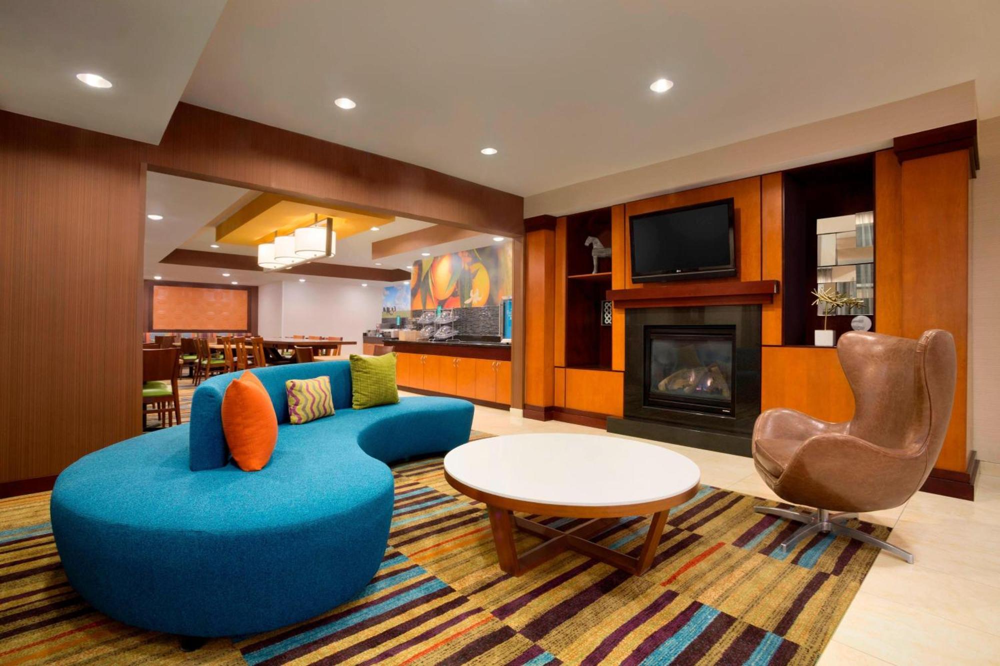 Fairfield Inn & Suites Fort Worth University Drive Εξωτερικό φωτογραφία