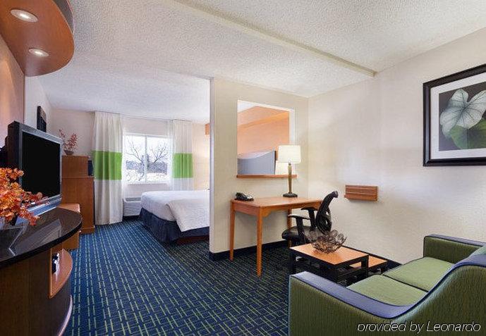 Fairfield Inn & Suites Fort Worth University Drive Εξωτερικό φωτογραφία