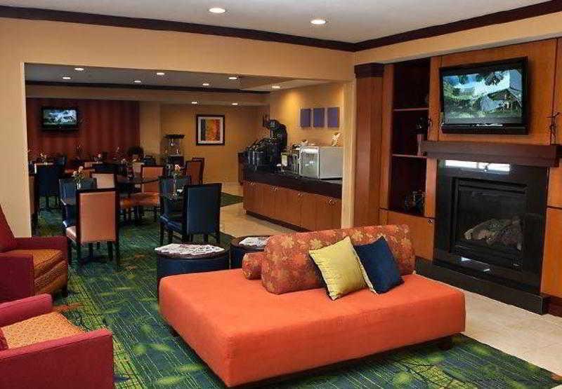 Fairfield Inn & Suites Fort Worth University Drive Εξωτερικό φωτογραφία